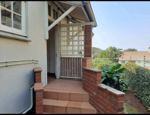 1 BEDROOM FLAT TO LET IN MUSGRAVE